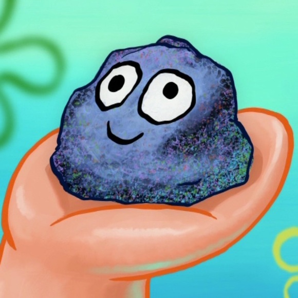 Hey y'all! I'm Robert. I am committed to transparent selling, I ❤️ fashion! - Picture 1 of 1